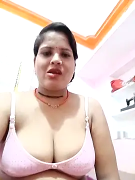 Snapshot of Sexi_savitri chatting on September 2025 02:40:01 PM Sexi savitri online show from September 2025 02:40:01 PM