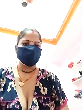 Snapshot of Sexi_savitri chatting on October 2025 04:50:01 AM Sexi savitri online show from October 2025 04:50:01 AM
