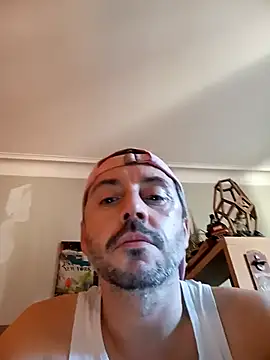 Snapshot of branletteur chatting on September 2025 06:40:02 AM branletteur online show from September 2025 06:40:02 AM