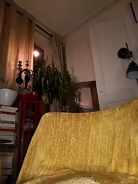 Snapshot of branletteur chatting on November 2025 03:21:02 AM branletteur online show from November 2025 03:21:02 AM