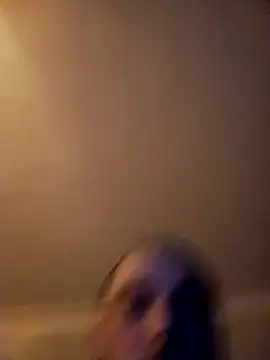 Snapshot of branletteur chatting on October 2025 12:01:01 AM branletteur online show from October 2025 12:01:01 AM