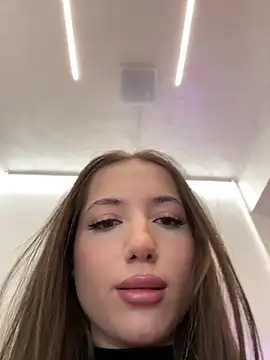 Angel  Vibe online show from April 2026 08:10:01 PM