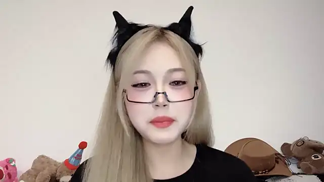 XingKongCOCO-107 online show from October 2025 11:42:02 AM