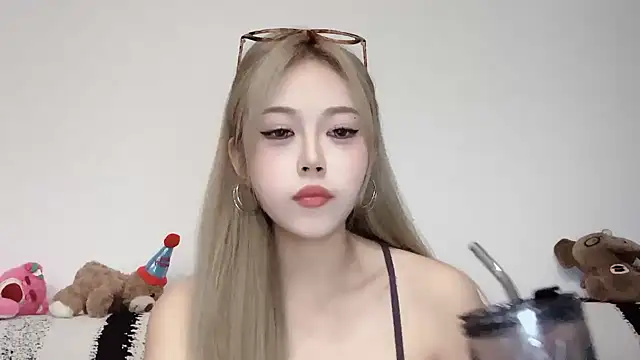 XingKongCOCO-107 online show from October 2025 11:07:01 AM