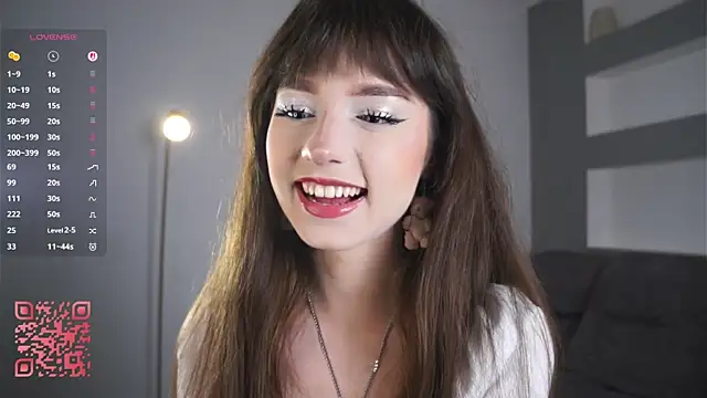 Snapshot of DreamyDaisy chatting on October 2025 06:42:02 PM DreamyDaisy online show from October 2025 06:42:02 PM