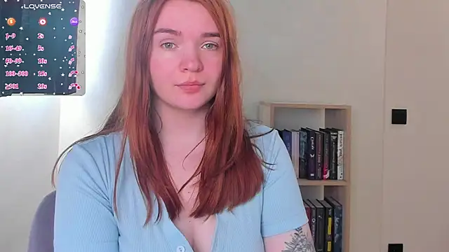 Snapshot of EvaJackson111 chatting on June 2026 06:09:01 AM EvaJackson111 online show from June 2026 06:09:01 AM