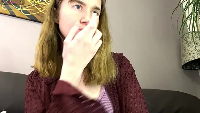 velina   online show from October 2025 08:32:02 PM