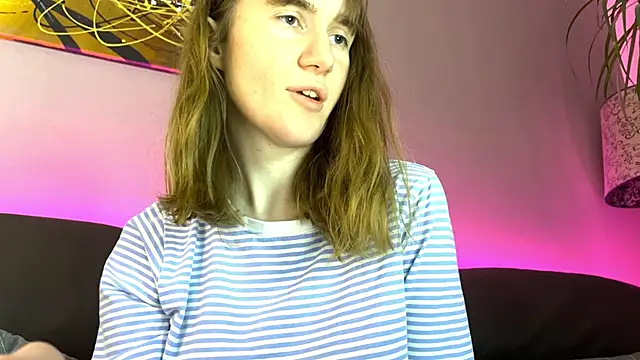 velina   online show from September 2025 05:57:03 PM