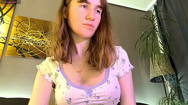 velina   online show from November 2025 08:53:02 PM