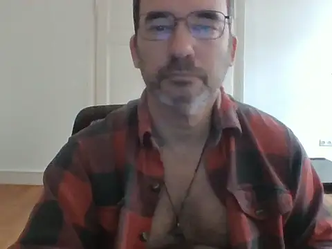 stallionrider88 online show from November 2025 01:45:02 PM