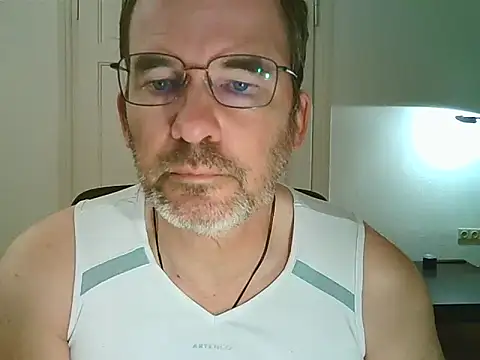 Snapshot of stallionrider88 chatting on April 2026 08:09:02 PM stallionrider88 online show from April 2026 08:09:02 PM