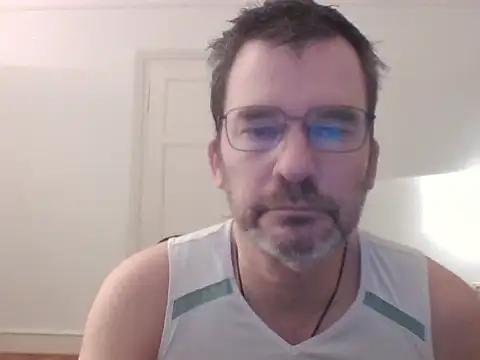 stallionrider88 online show from December 2025 03:48:01 PM