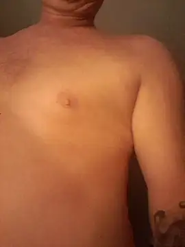 Juanka5400 online show from November 2025 03:35:02 AM