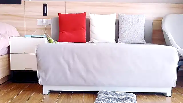 Snapshot of Tianxin6 chatting on September 2025 12:27:02 AM Tianxin6 online show from September 2025 12:27:02 AM