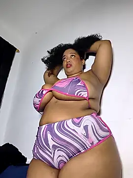 Snapshot of Yera_brown69 chatting on February 2026 11:15:01 PM Yera brown69 online show from February 2026 11:15:01 PM