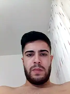 Snapshot of Ozi1910 chatting on September 2025 03:51:01 AM Ozi1910 online show from September 2025 03:51:01 AM