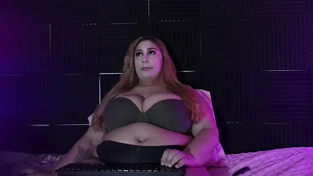 SpicyThic online show from March 2026 04:23:02 PM