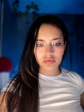 Snapshot of Risky_Workouts chatting on February 2026 10:12:02 PM Risky Workouts online show from February 2026 10:12:02 PM