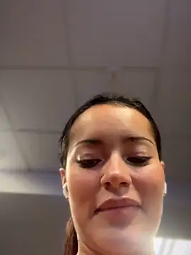 Snapshot of Risky_Workouts chatting on February 2026 08:57:02 AM Risky Workouts online show from February 2026 08:57:02 AM