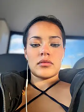 Snapshot of Risky_Workouts chatting on February 2026 08:30:01 AM Risky Workouts online show from February 2026 08:30:01 AM