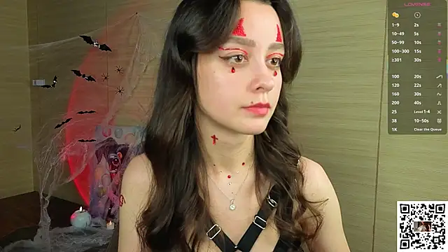 VineciaDestors online show from October 2025 06:16:01 PM