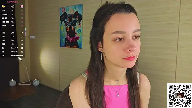 VineciaDestors online show from October 2025 03:45:02 PM