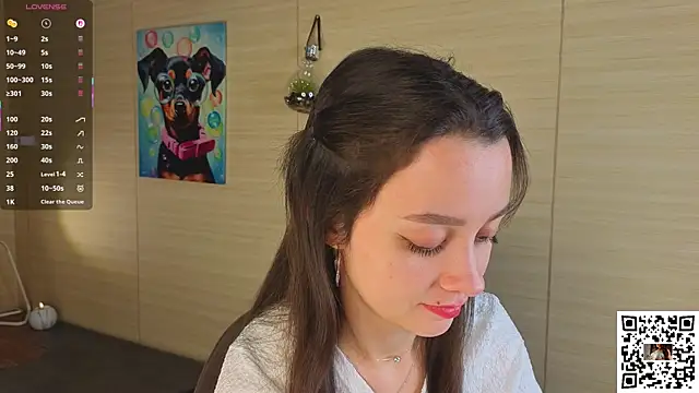 VineciaDestors online show from October 2025 07:49:02 PM