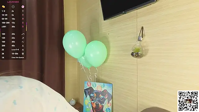 VineciaDestors online show from October 2025 06:16:01 PM