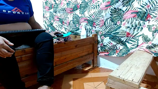 69smallstar online show from February 2026 12:13:02 PM