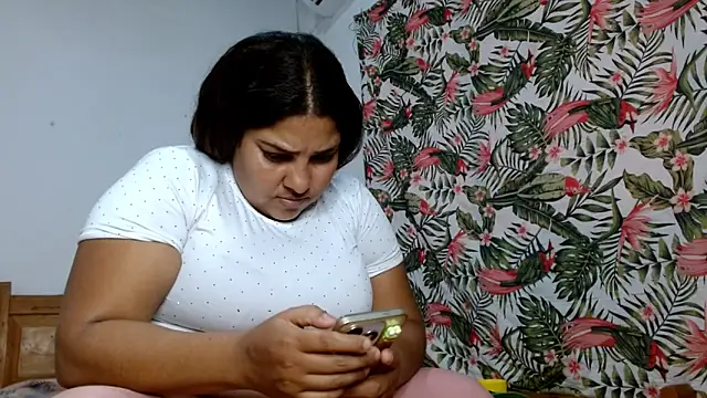 69smallstar online show from February 2026 06:40:02 PM