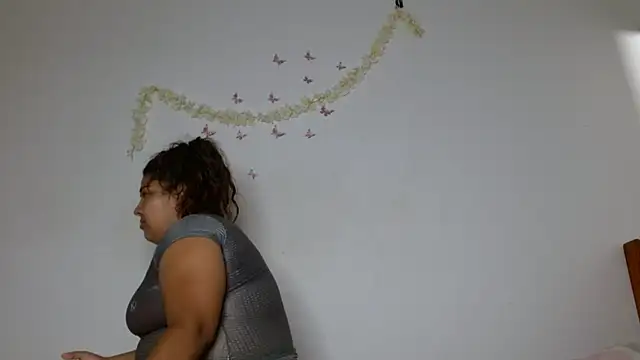 69smallstar online show from November 2025 01:26:02 PM