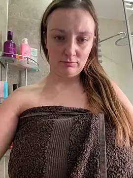 Snapshot of Velvetwitch87 chatting on October 2025 12:39:02 PM Velvetwitch87 online show from October 2025 12:39:02 PM