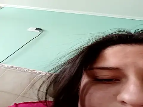 tudiablitalitabellaaa online show from December 2025 01:28:01 PM