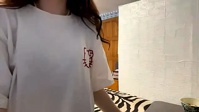 Snapshot of Lia_rise chatting on November 2025 03:12:02 PM Lia rise online show from November 2025 03:12:02 PM