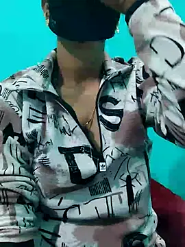 DivyaBhabhi69xh online show from November 2025 01:00:02 PM