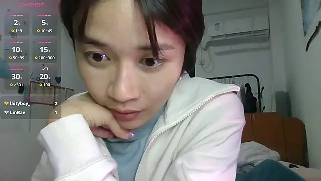 Monice1314 online show from October 2025 12:37:02 PM