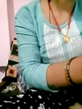 Hot tin74 online show from April 2026 04:10:02 PM