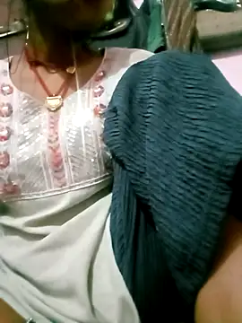 Hot tin74 online show from November 2025 05:51:01 PM