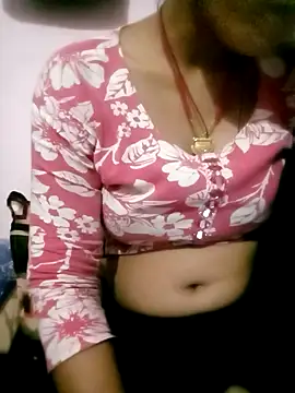 Hot tin74 online show from April 2026 04:58:02 PM