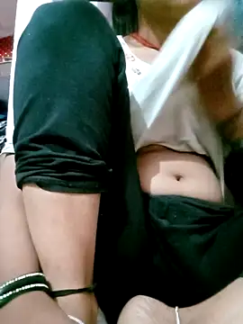 Hot tin74 online show from November 2025 05:16:02 PM