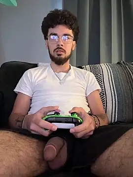 Snapshot of bigbrownpleasure chatting on September 2025 10:21:01 PM bigbrownpleasure online show from September 2025 10:21:01 PM