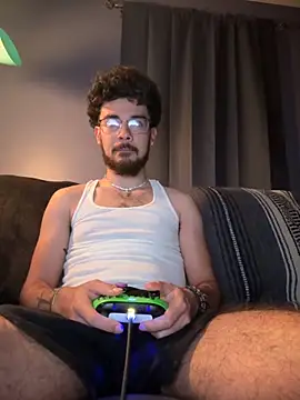 Snapshot of bigbrownpleasure chatting on September 2025 01:44:01 AM bigbrownpleasure online show from September 2025 01:44:01 AM