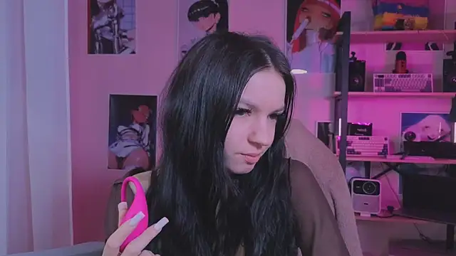 Loona Eclipse online show from February 2026 08:28:01 PM