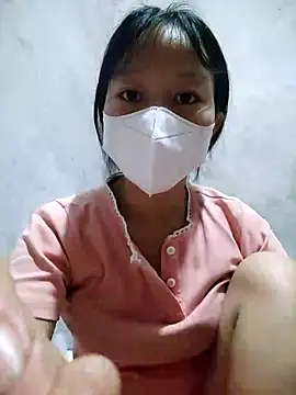 Lilyy-y online show from October 2025 10:22:02 PM