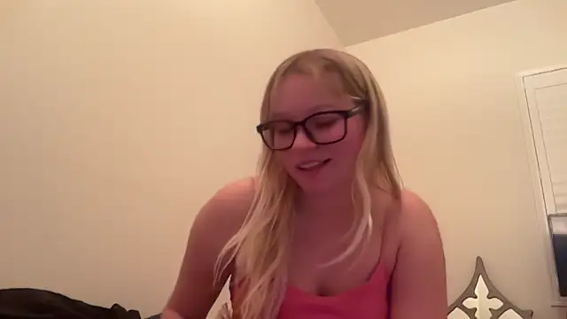 xoxokayy18 online show from October 2025 05:50:01 AM