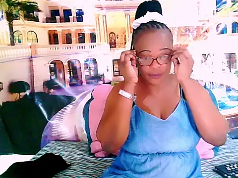 EbonyBloom69 online show from November 2025 05:33:01 AM