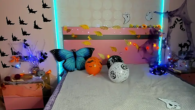 MeryMidnight online show from October 2025 06:10:02 AM