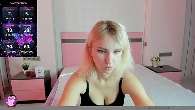 MeryMidnight online show from September 2025 05:44:02 AM