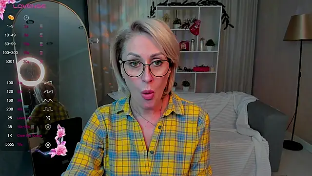 PamellaMurphy online show from January 2026 05:25:02 AM