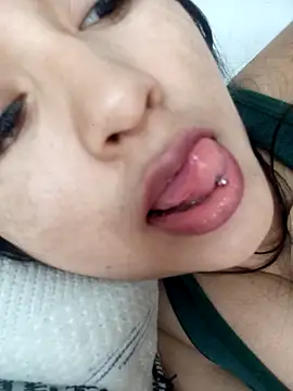 cazumyy online show from November 2025 03:49:02 PM